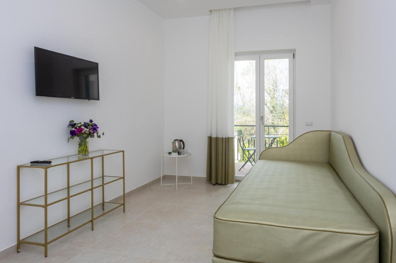 Villa Maiki Torca Bagian luar foto